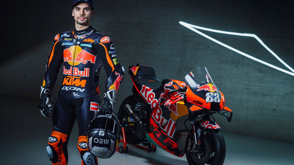 Oliveira 'too spiky' last season, 'I just couldn't do average'